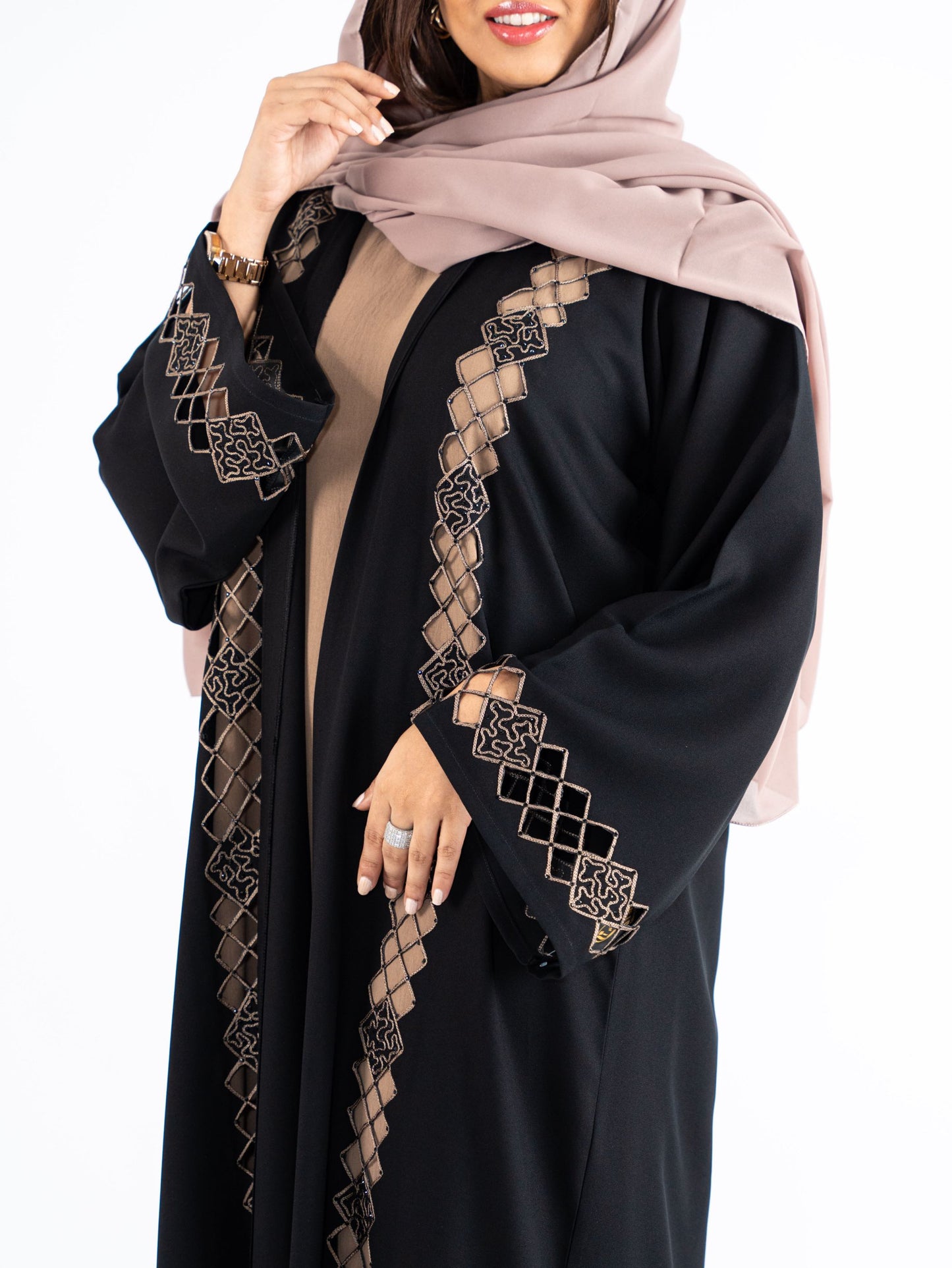 Black Abaya with applique theme in moka