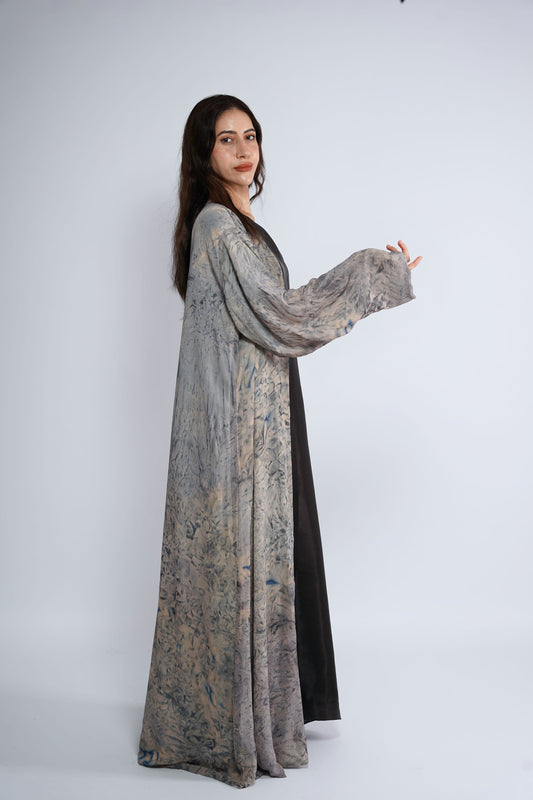 Sand dunes inspired golden Abaya