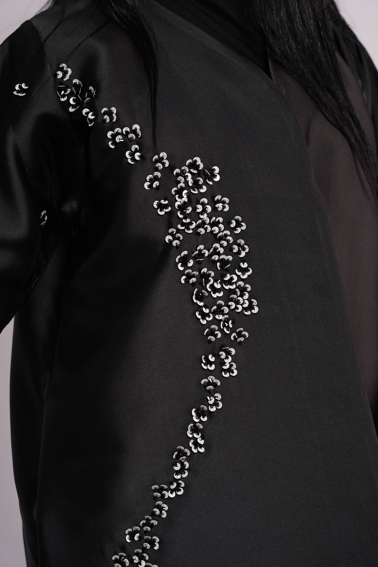 Abaya with sequin embedded design