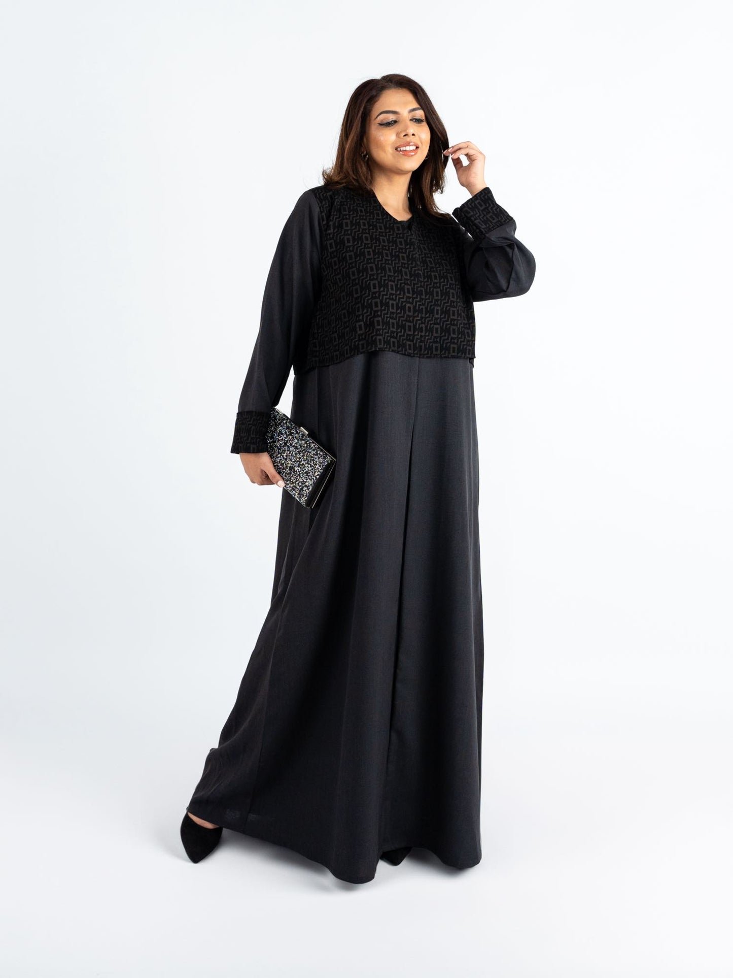 Black Fua jacquard fabric Abaya in upper geormetrical design