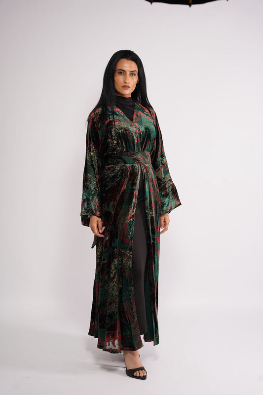 Abaya in velvet fabric gold dusting effect