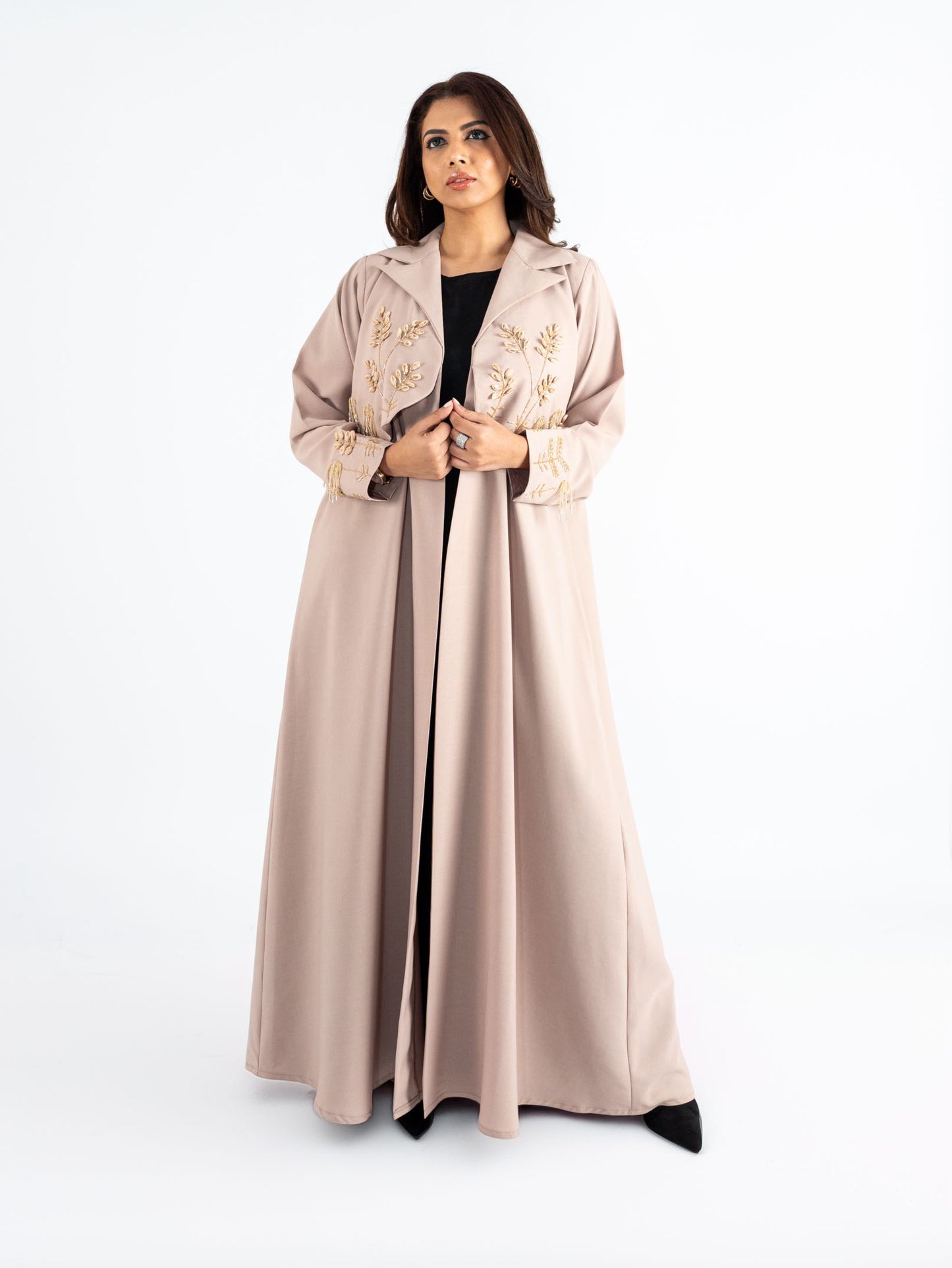 Mocka 3D embelisshed ornament Abaya